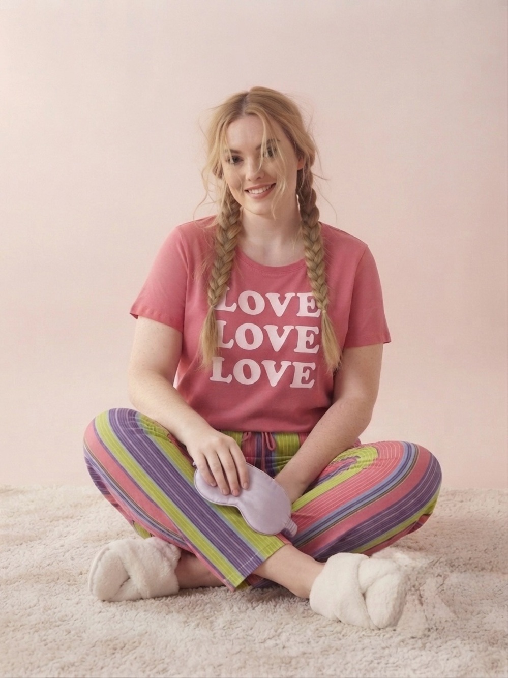 🌛Pajamas🌛 - Picture 4 of 4